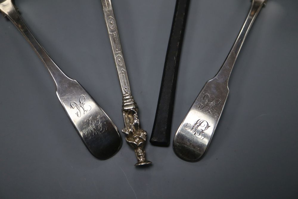 A pair of George IV silver fiddle pattern sauce ladles, Patrick Sutherland, Edinburgh, 1826 and two antique spoons